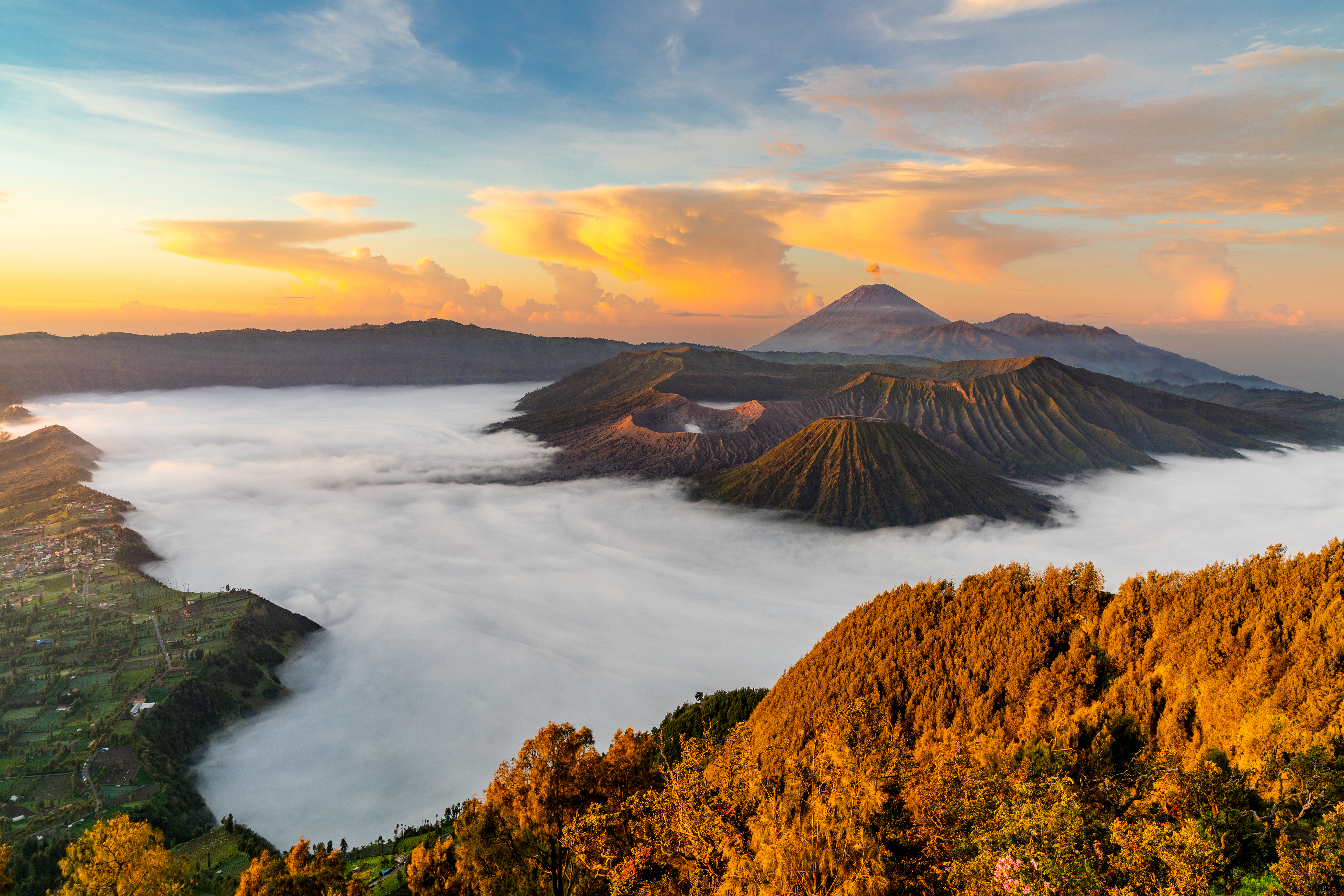 Mount Rinjani, Lombok - volcano and crater lake